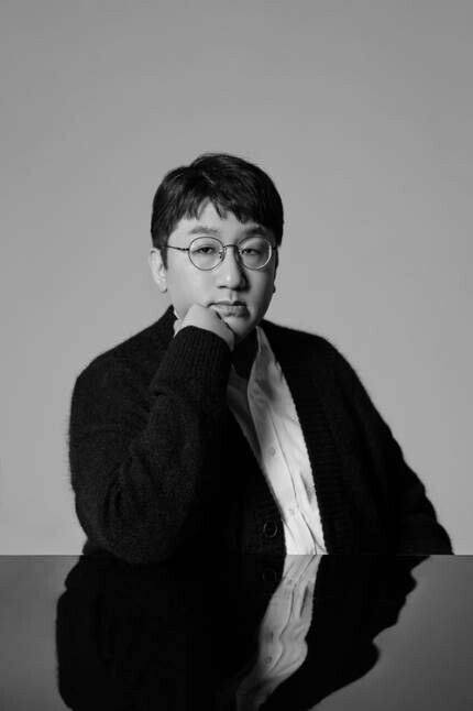 From Architect to Accused: Bang Si-hyuk and HYBE’s Season of Scrutiny