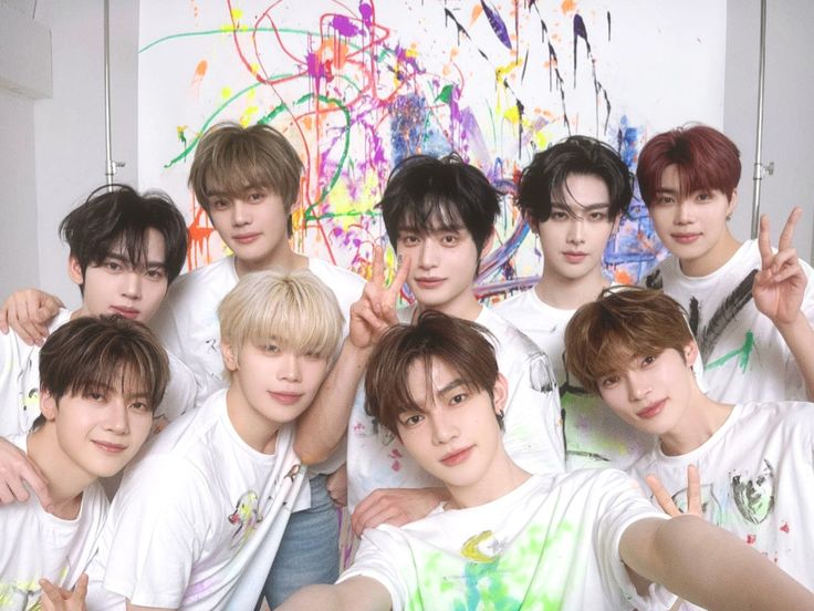 From ZEROBASEONE to NDOUBLE: Zhang Hao, Ricky, Kim Gyuvin, and Han Yujin Eye a New Beginning in May