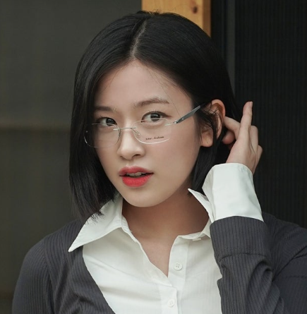 2000 Archives THAT GLASSES 01 (aespa KARINA Wear)