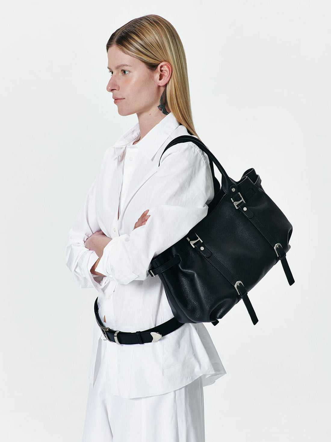 AHNI - Ruskin Tote Bag