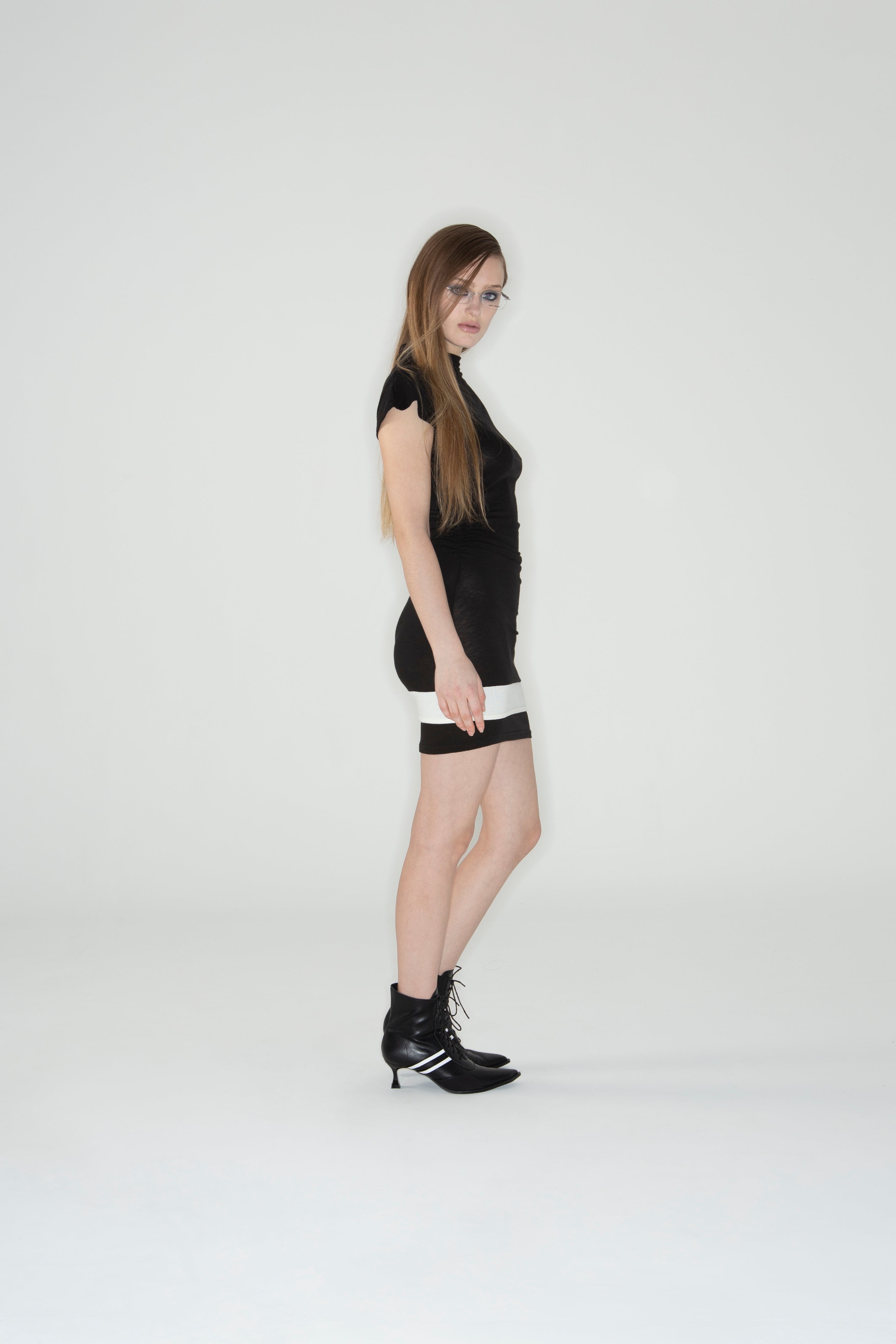 2000 Archives THAT GLASSES 01 (aespa KARINA Wear)