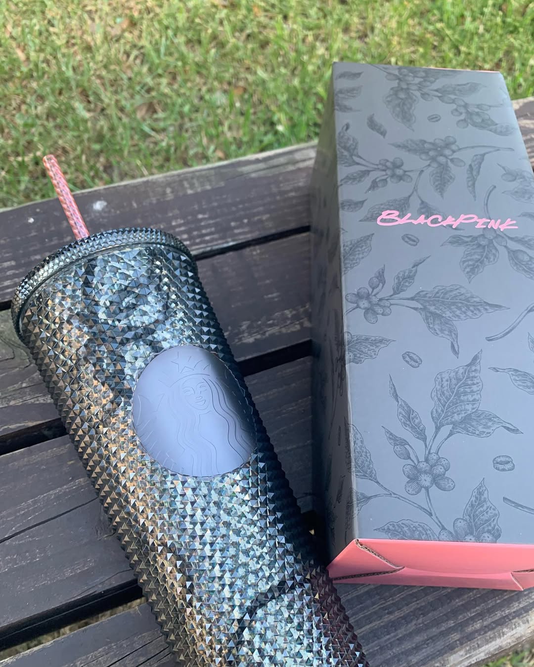 BLACKPINK + STARBUCKS® Stud Cold Cup 24oz