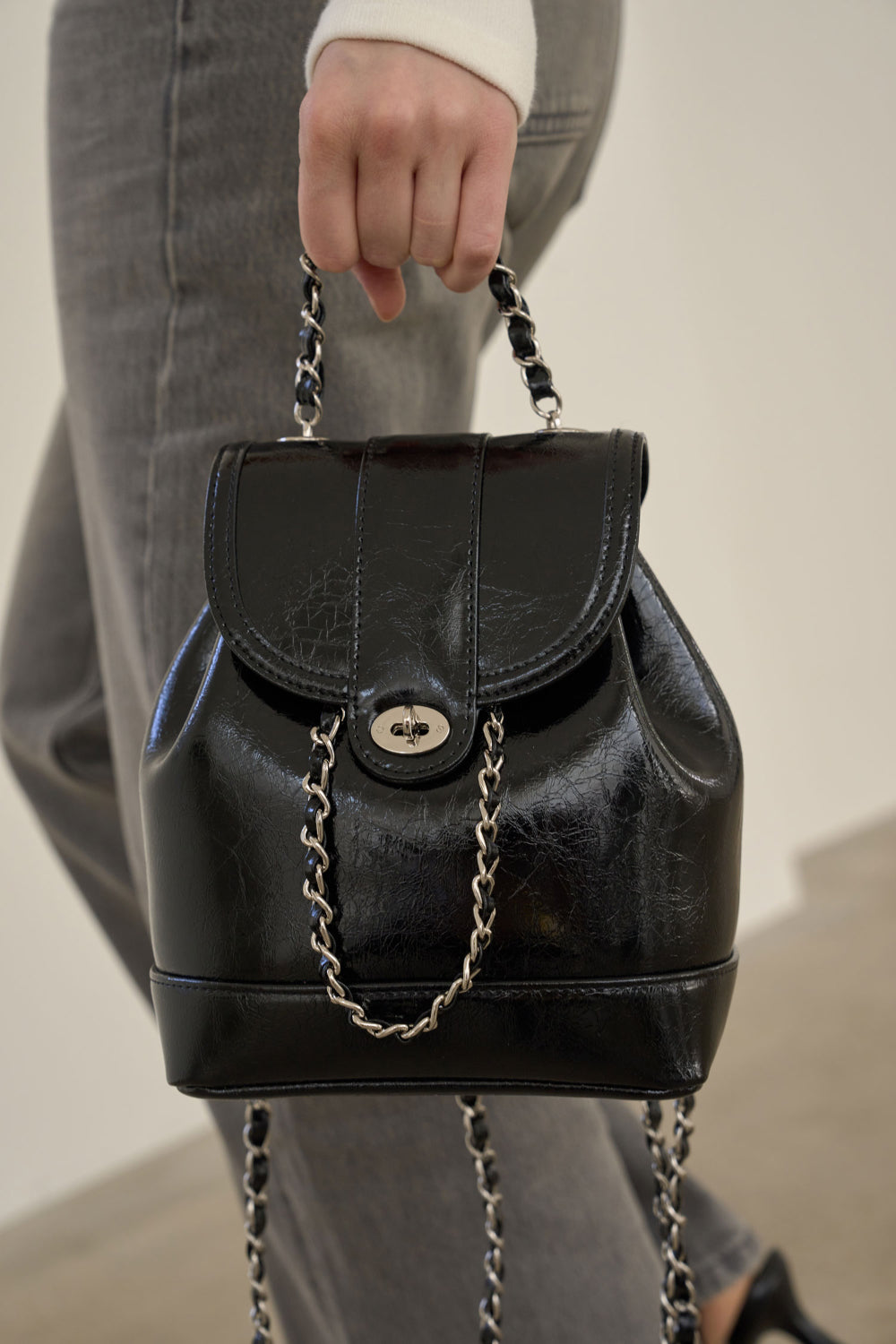 Cardinal Red Hawoo-a Bag