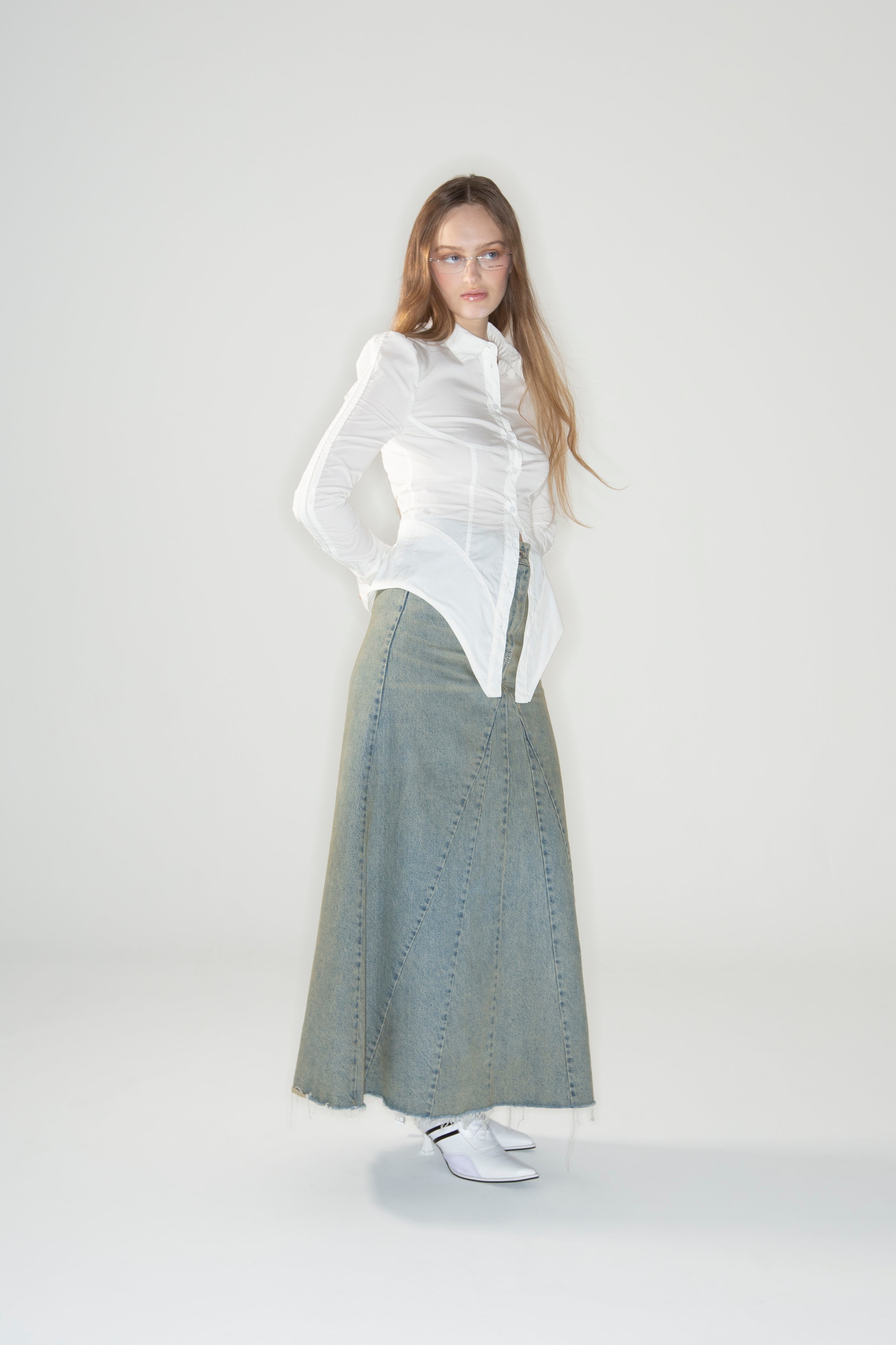 2000 Archives THAT GLASSES 01 (aespa KARINA Wear)