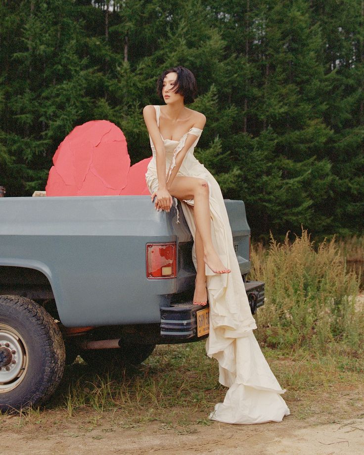 From Viral Stage to Perfect All-Kill: How Hwasa’s “Good Goodbye” Became The Breakup Anthem of 2025