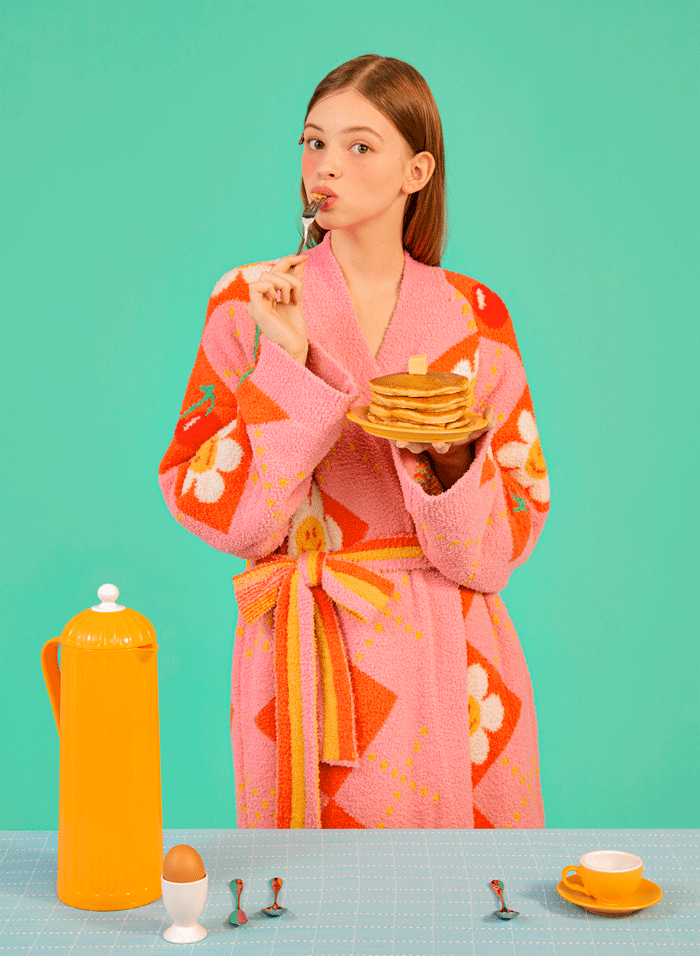 [wigglewiggle] Lounge Robe (IVE, RIIZE Worn)