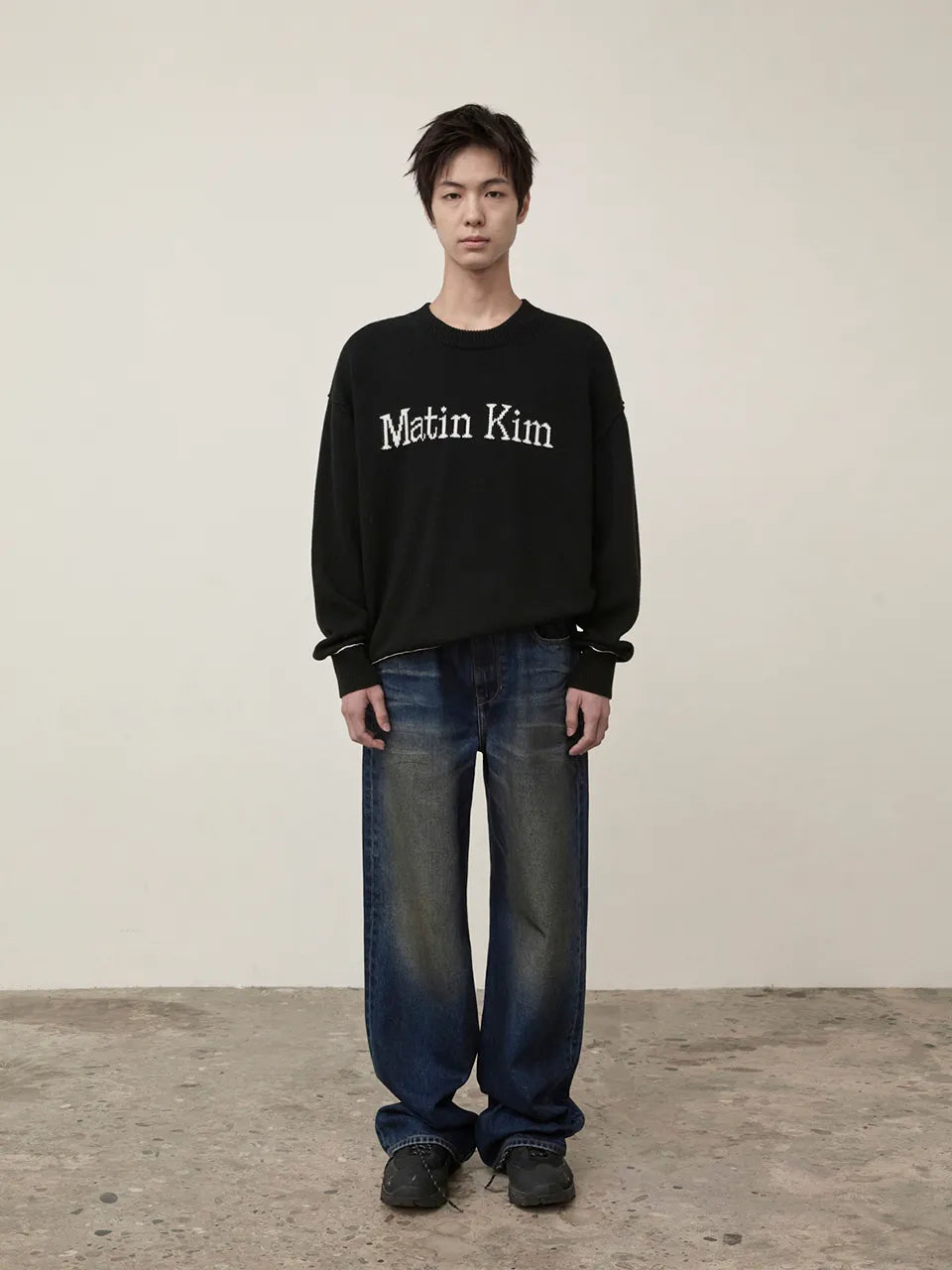 Matin Kim - Color Trim Line Logo Pullover Knit (aespa NINGNING Wear)
