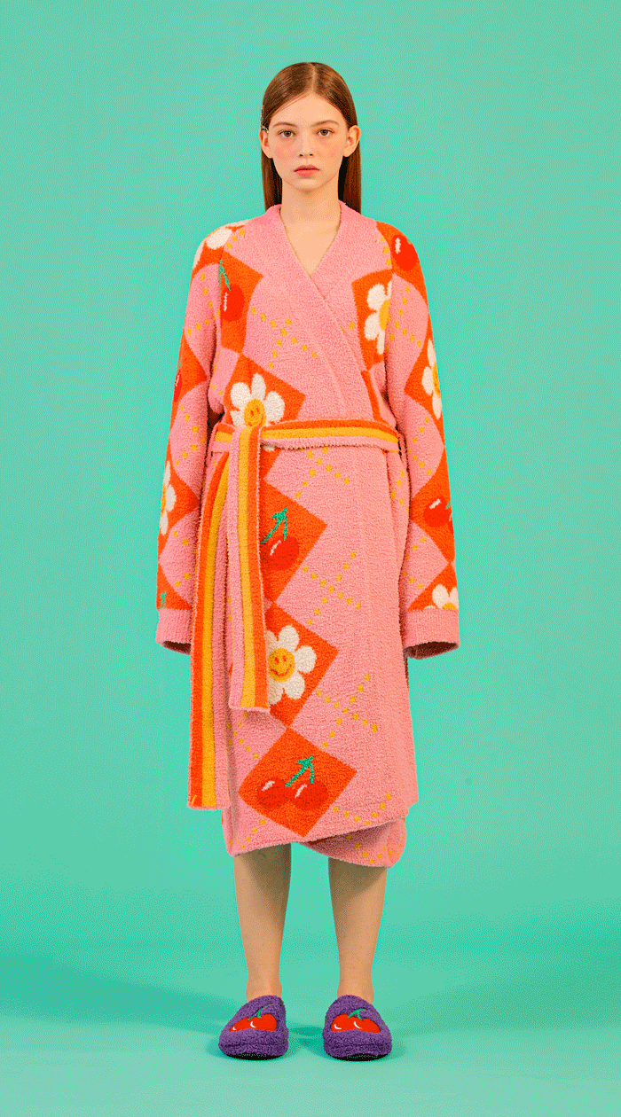 [wigglewiggle] Lounge Robe (IVE, RIIZE Worn)