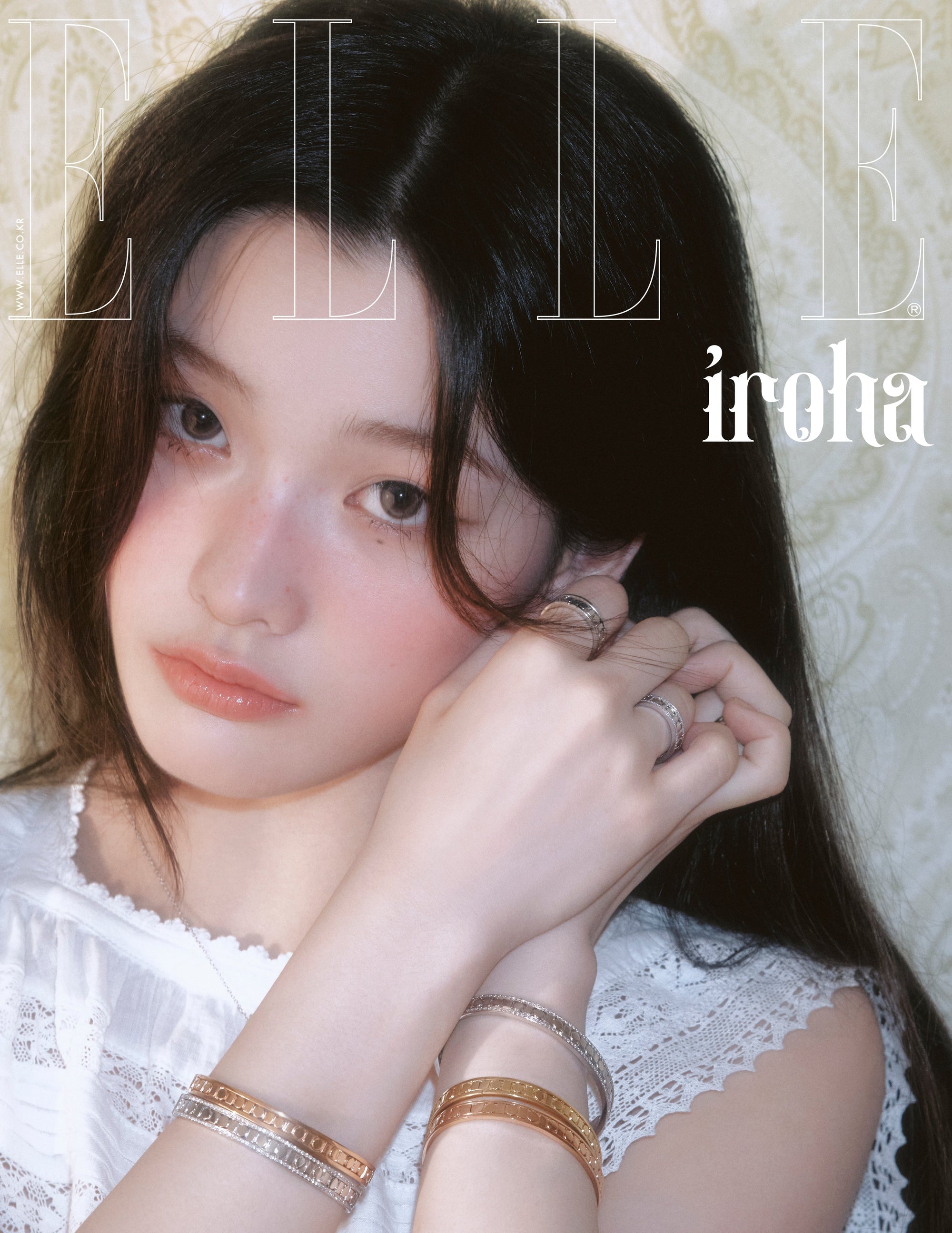 ELLE Korea Magazine 2025.09 (Cover: ILLIT)