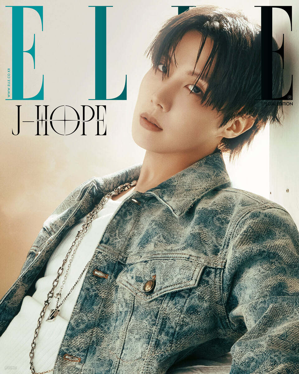 ELLE Korea Magazine Special Edition 2025.12 (Cover: BTS j-hope) [Pre-Order] - Cover D