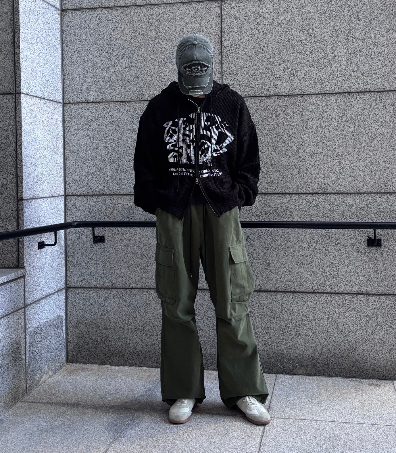 Huecloset - Lettering Hooded Zip-Up Knit (ATEEZ Wear)